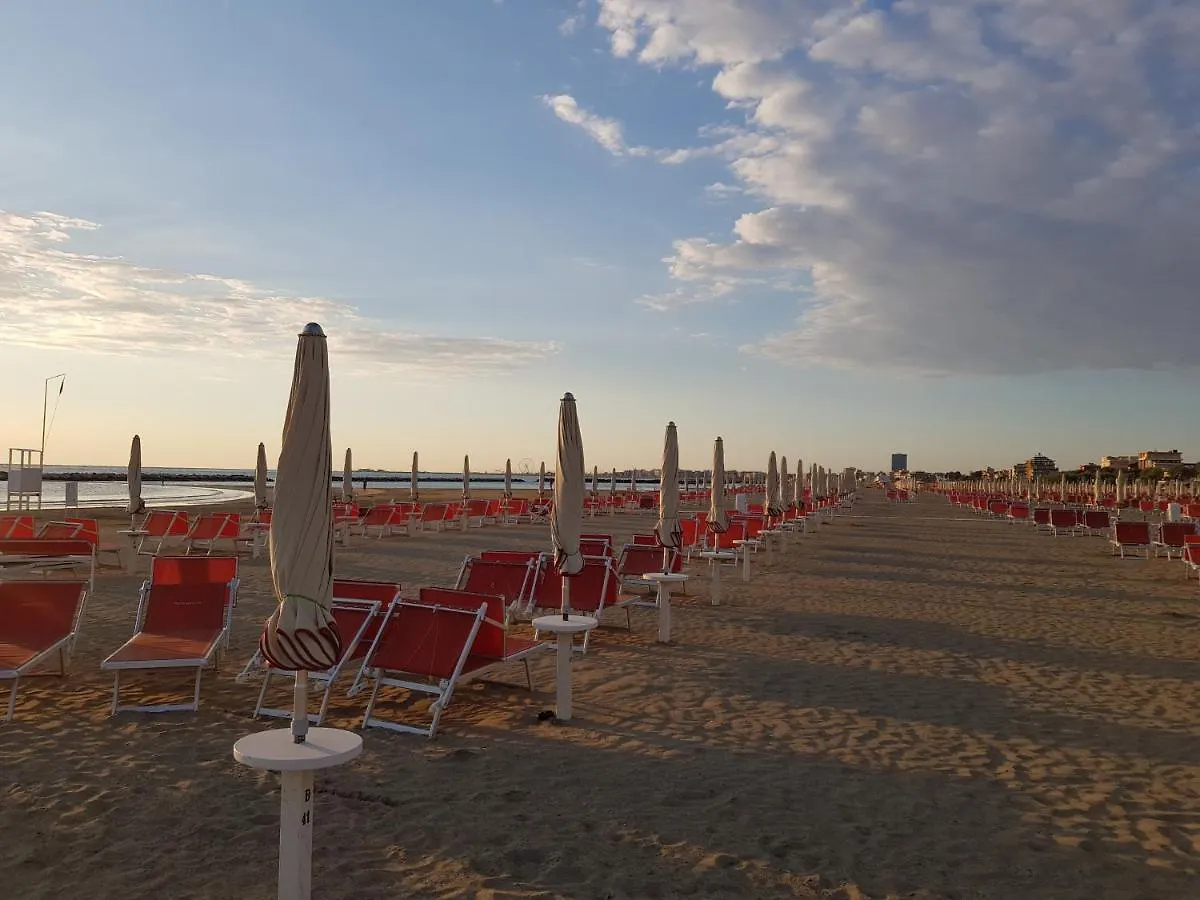 Otel Albergo Rita Rimini