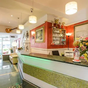Picador Hotel